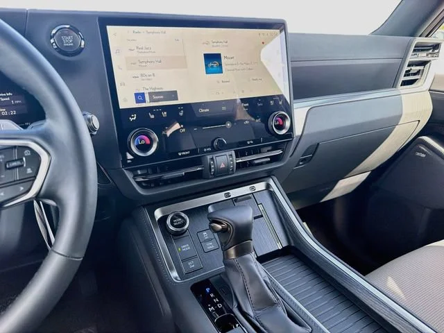 New 2026 Nebula Gray Pearl Lexus LUXURY PLUS image 30