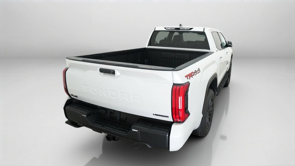 2026 Toyota Tundra Limited - Photo 11