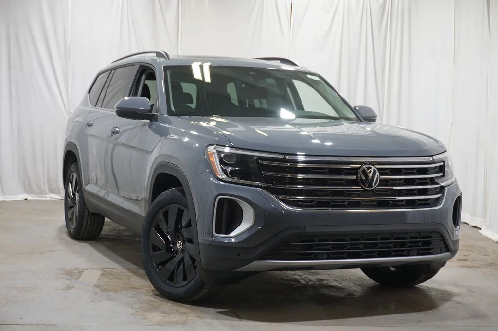 New 2026 Gray Volkswagen 2.0T SE w/Technology image 2