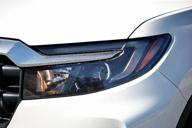 New 2026 Platinum White Pearl Honda RTL image 3