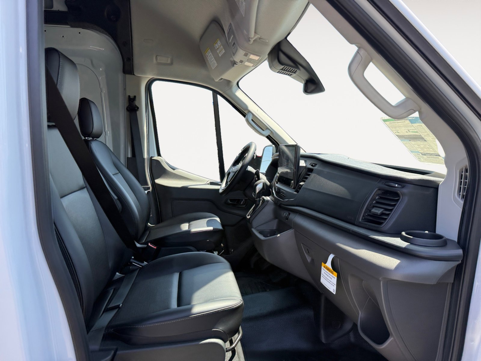 New 2026 Oxford White Ford Cargo Van image 17