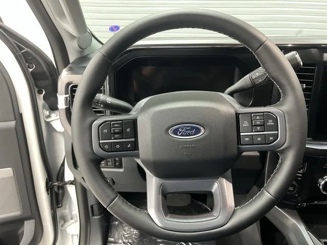 New 2026 Star White Metallic Tri-Coat Ford Lariat image 14