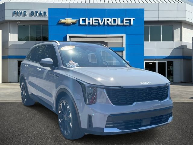 Used 2024 Gray Kia SX image 1
