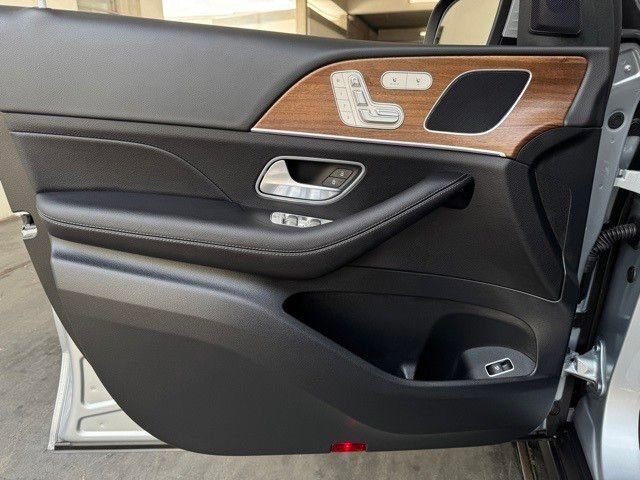2025 Mercedes-Benz GLE GLE350 - Photo 18