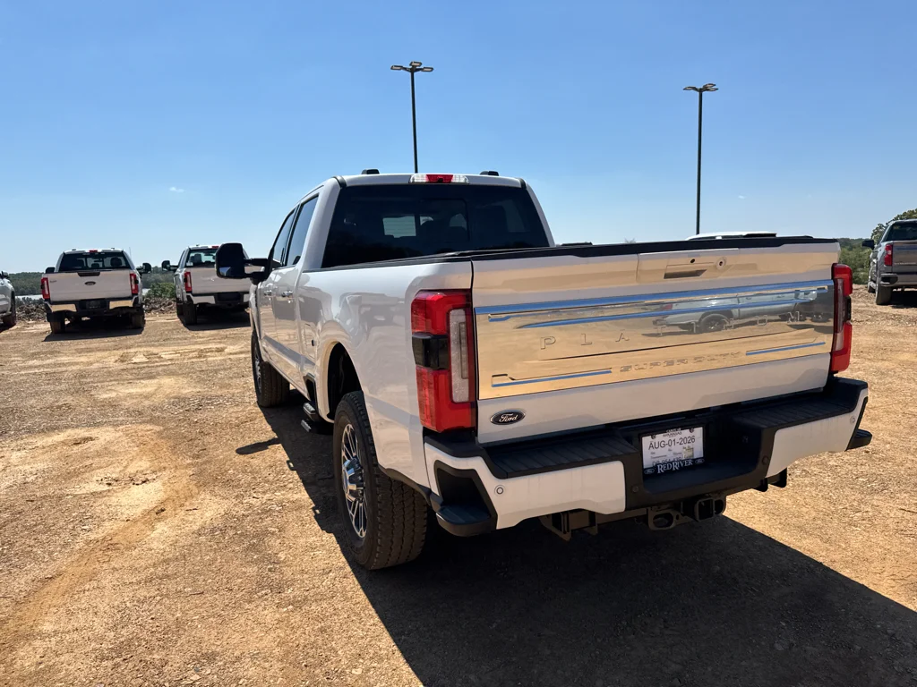 New 2026 Star White Metallic Tri-Coat Ford Platinum image 7