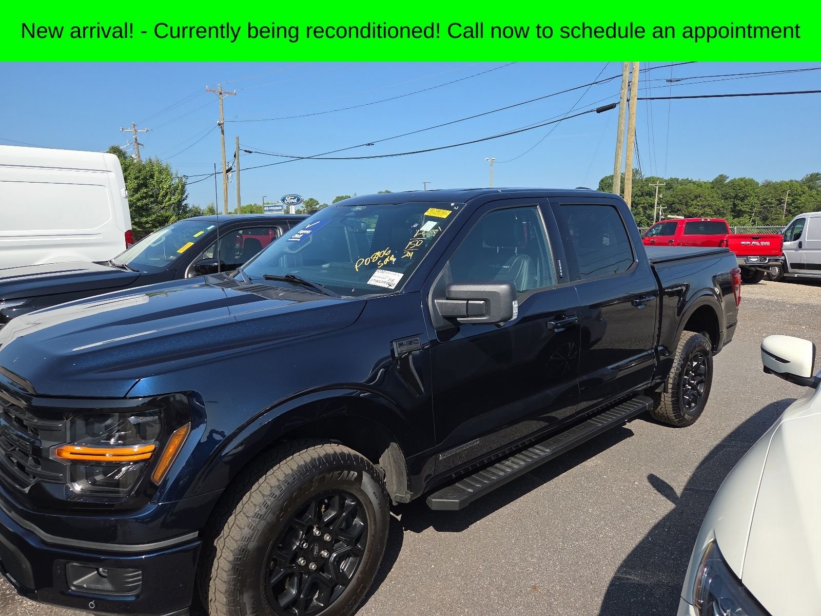 Used 2024 Blue Metallic Ford XLT image 3