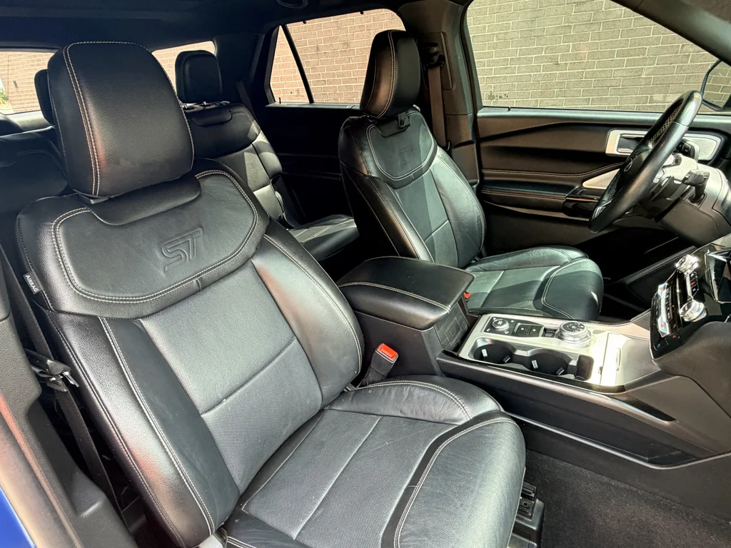Used 2021 Atlas Blue Metallic Ford ST image 25