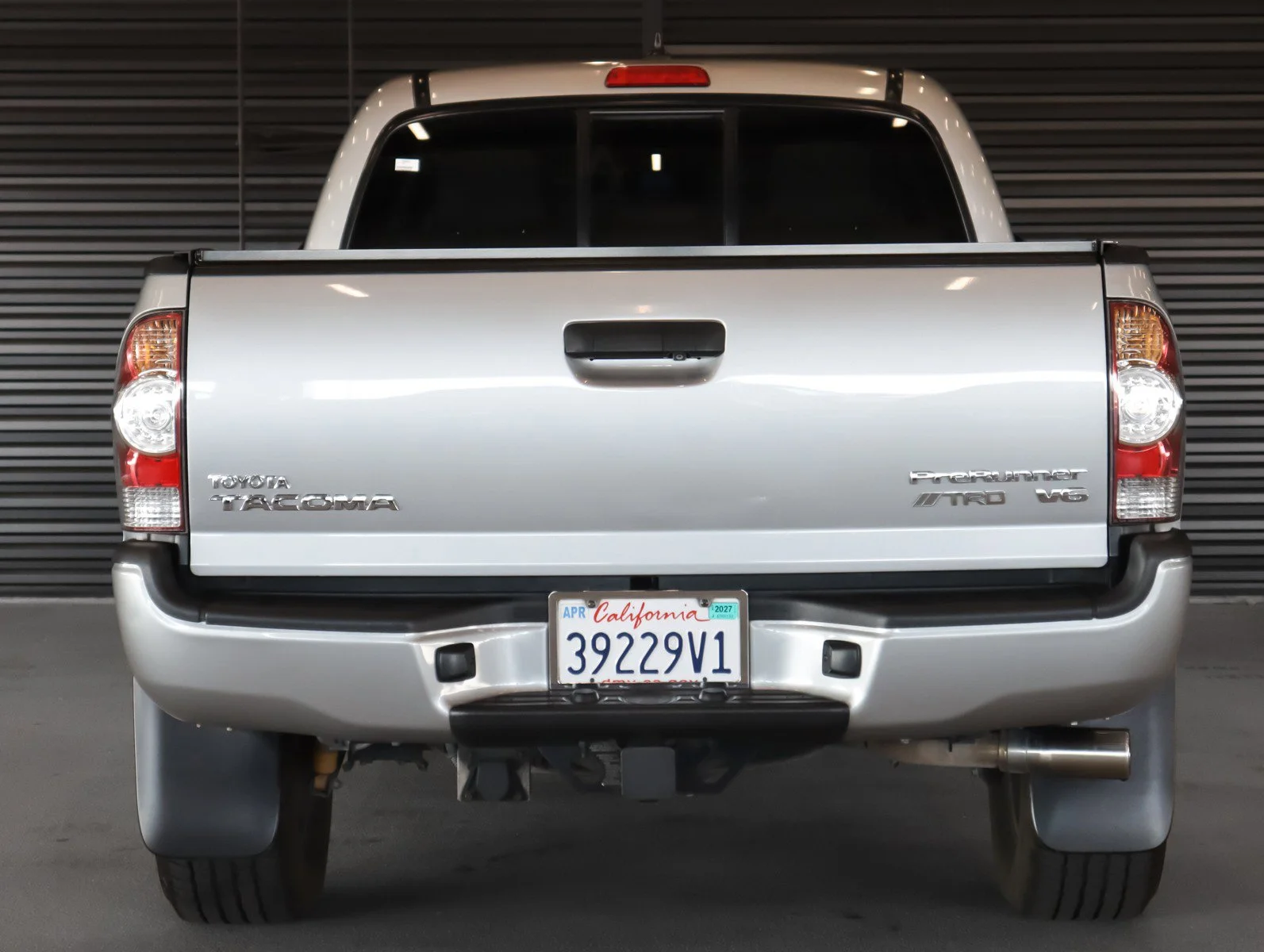 Used 2015  Toyota PreRunner image 11