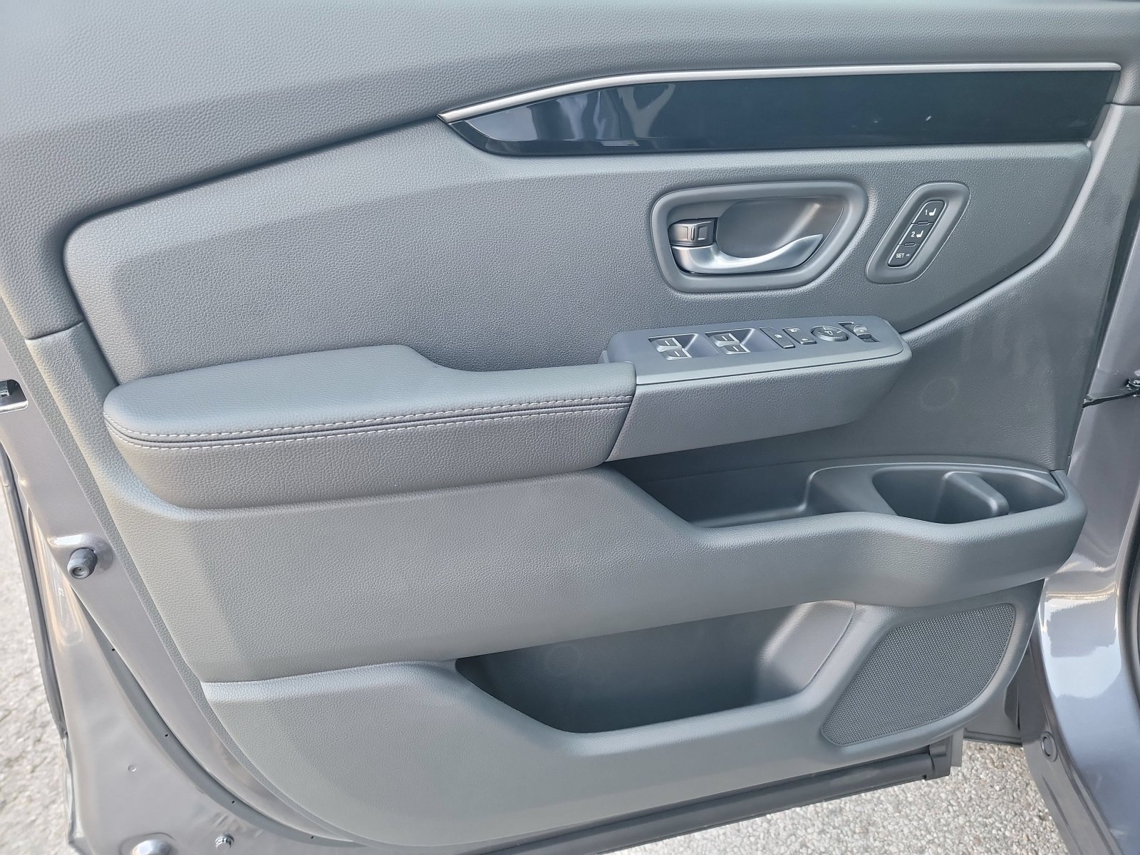 New 2026 Modern Steel Metallic Honda RTL image 13