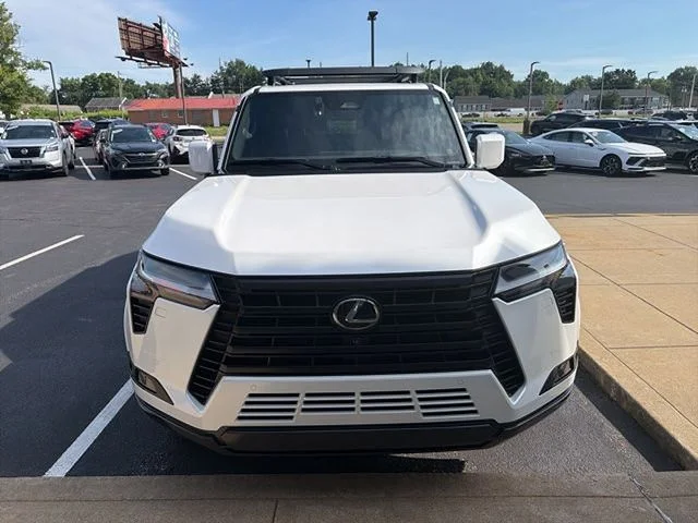 Certified Used 2025 Eminent White Pearl Lexus 550 Premium+ image 10