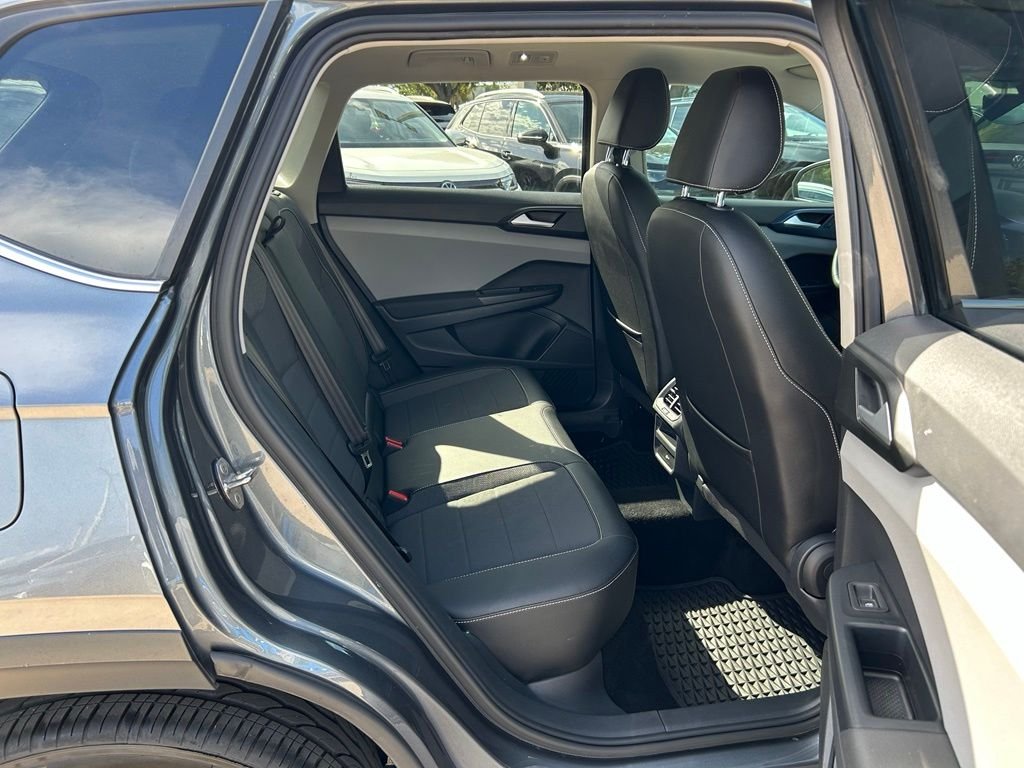 Certified Used 2022 Gray Volkswagen 1.5T SE image 43