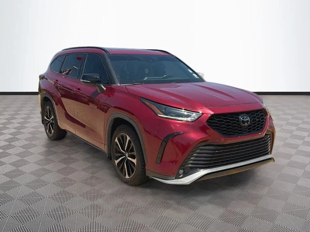 2022 Toyota Highlander XSE