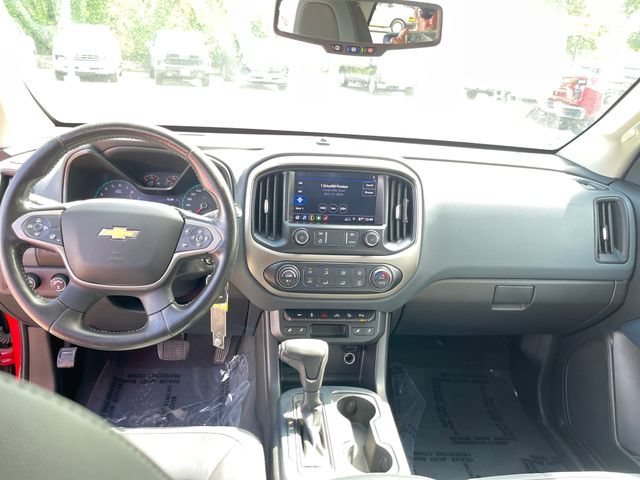 Used 2020 Red Chevrolet 4WD Z71 image 12