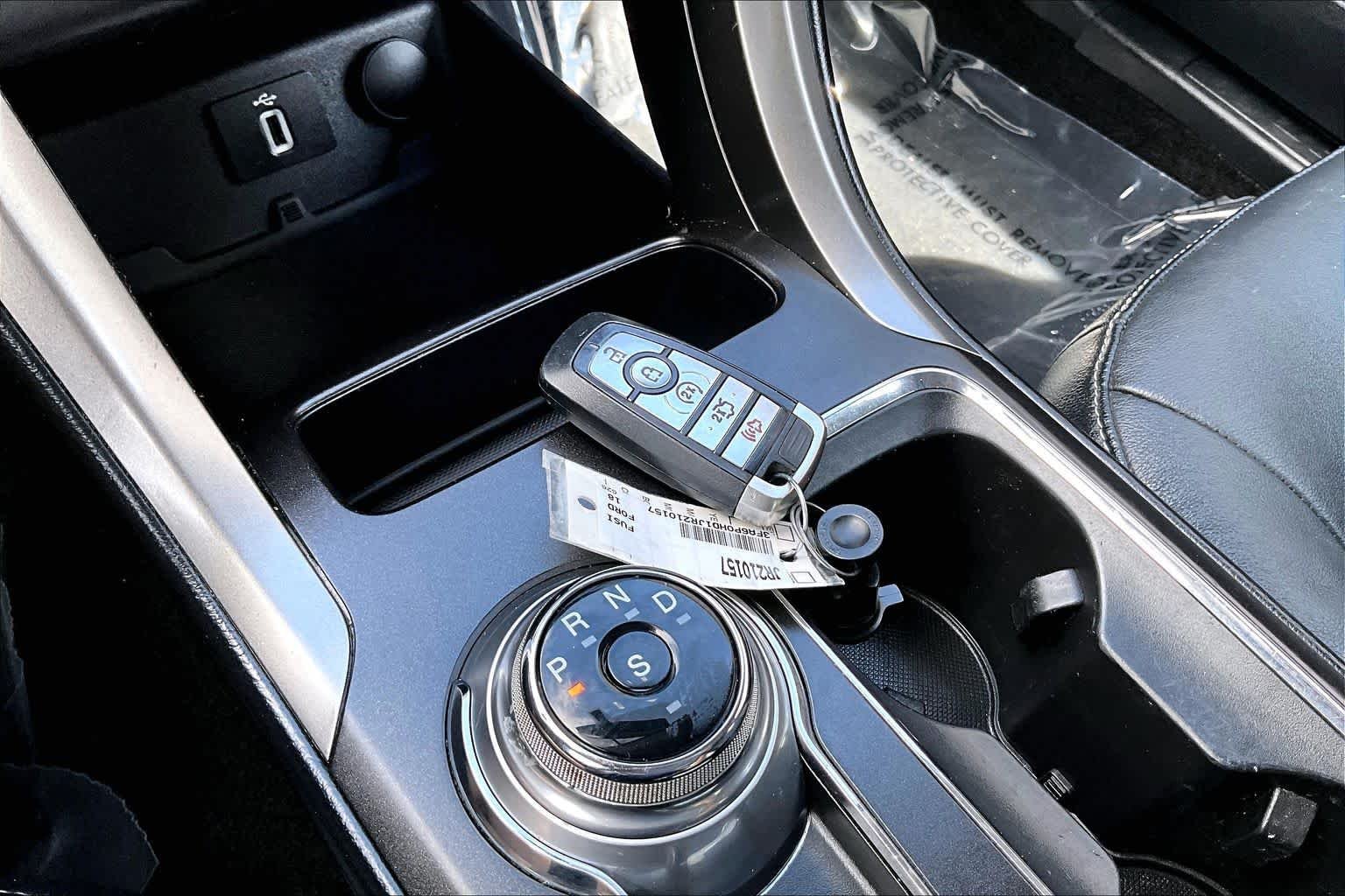 Used 2018 Magnetic Ford SE image 15