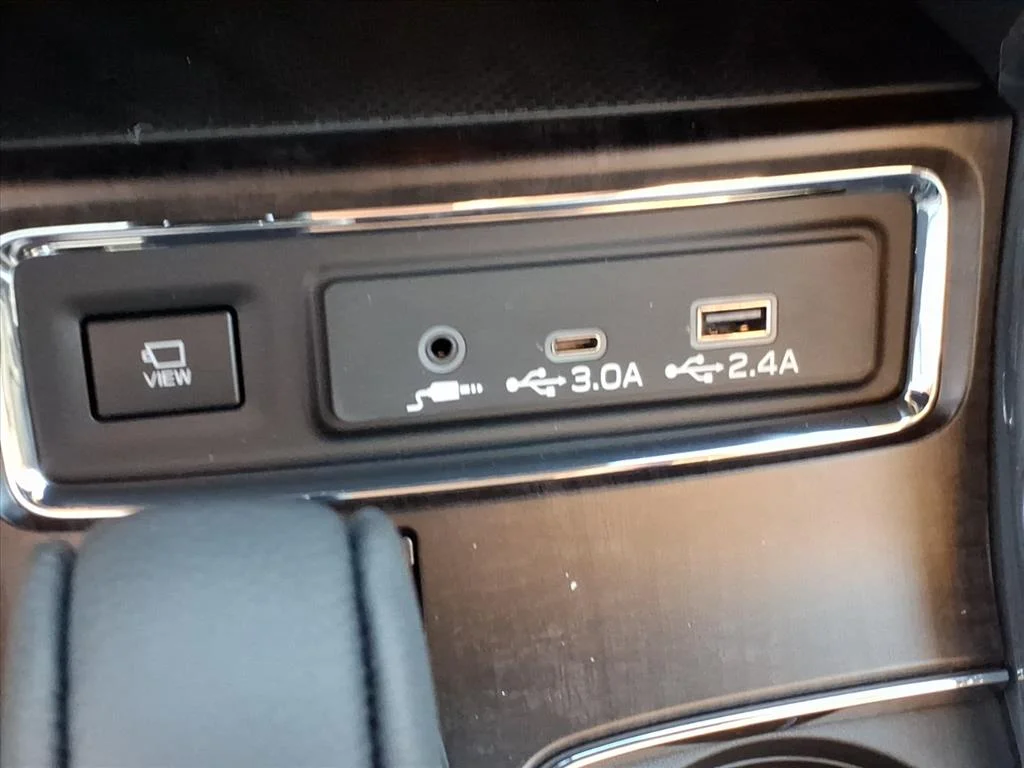2026 Subaru Ascent Touring - Photo 10