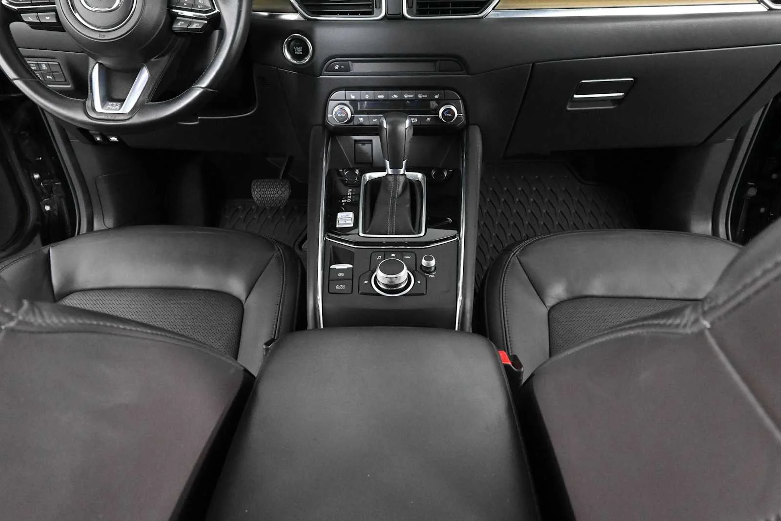 Used 2019 Jet Black Mica Mazda Signature image 17