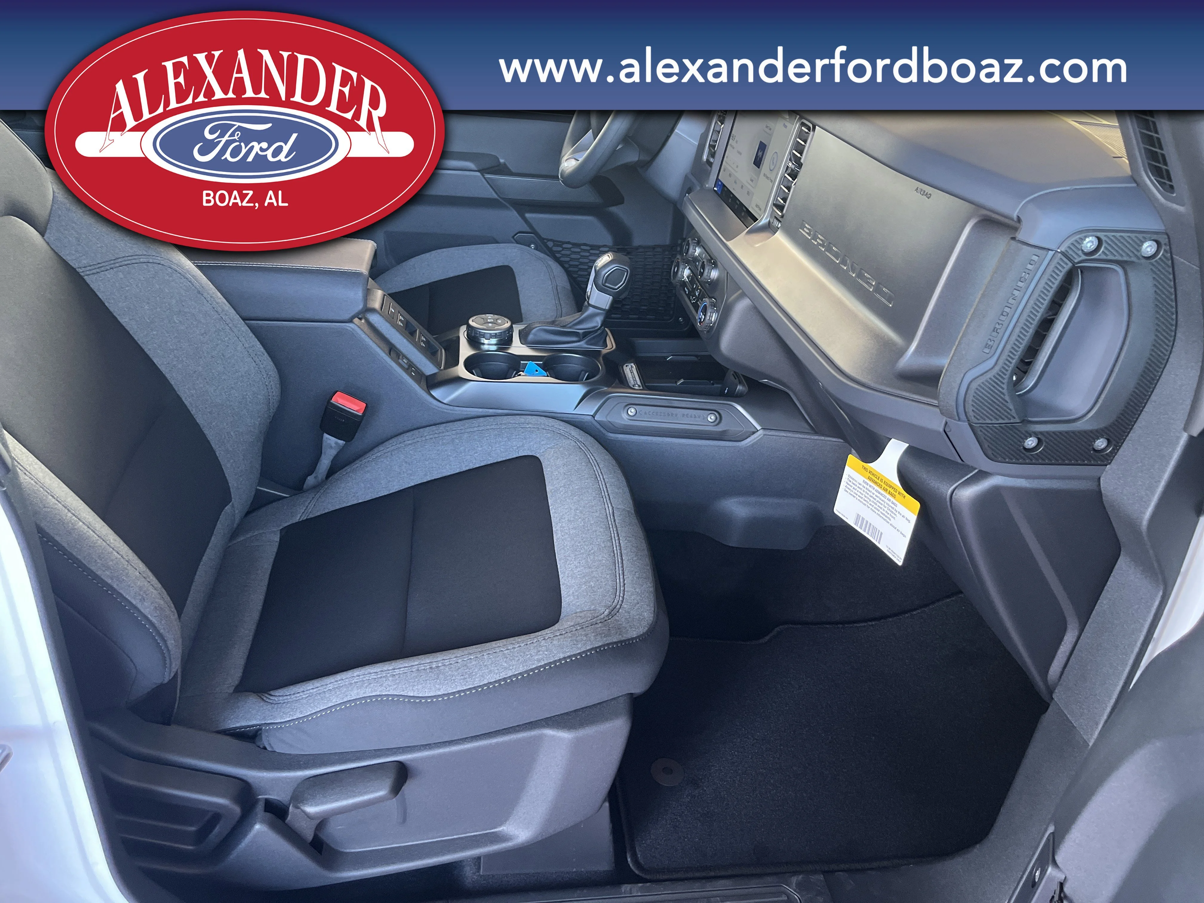 New 2025 Oxford White Ford Base image 13