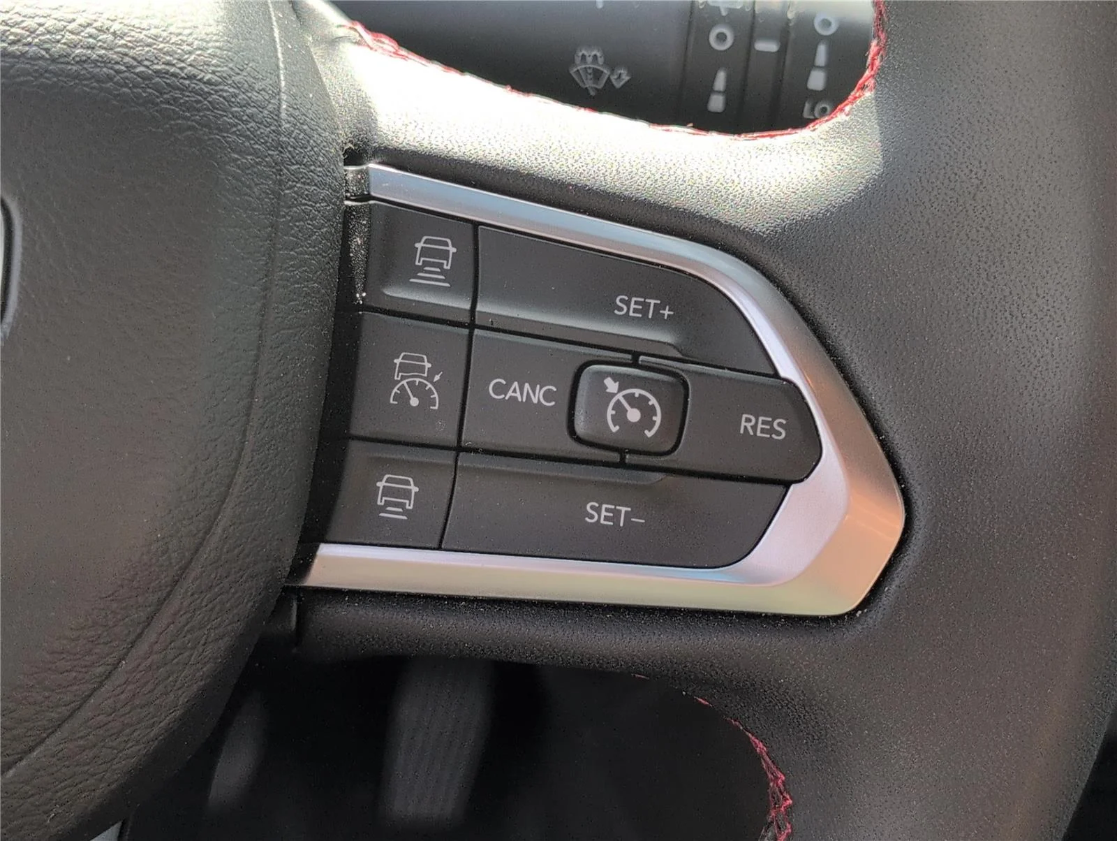 2025 Jeep Compass Trailhawk - Photo 27