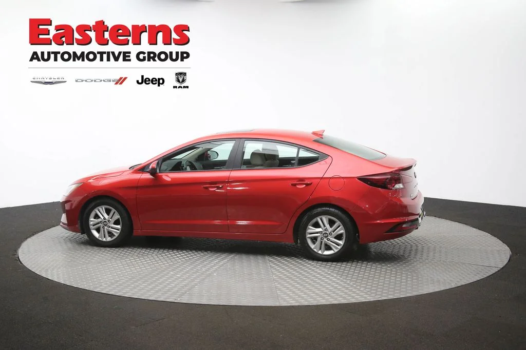 Used 2019 Red Hyundai Value Edition image 61