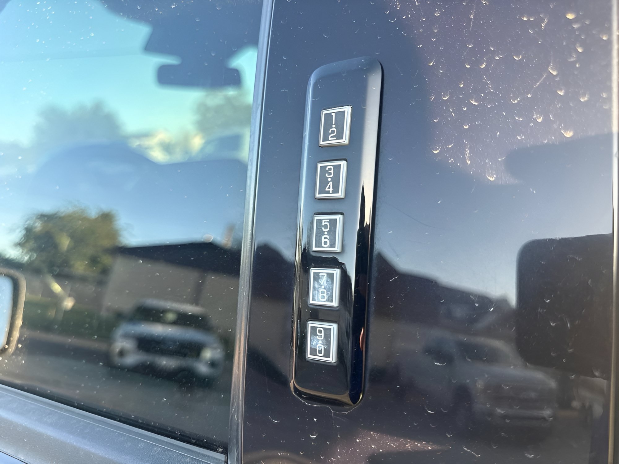 Used 2021 Agate Black Metallic Ford Lariat image 24