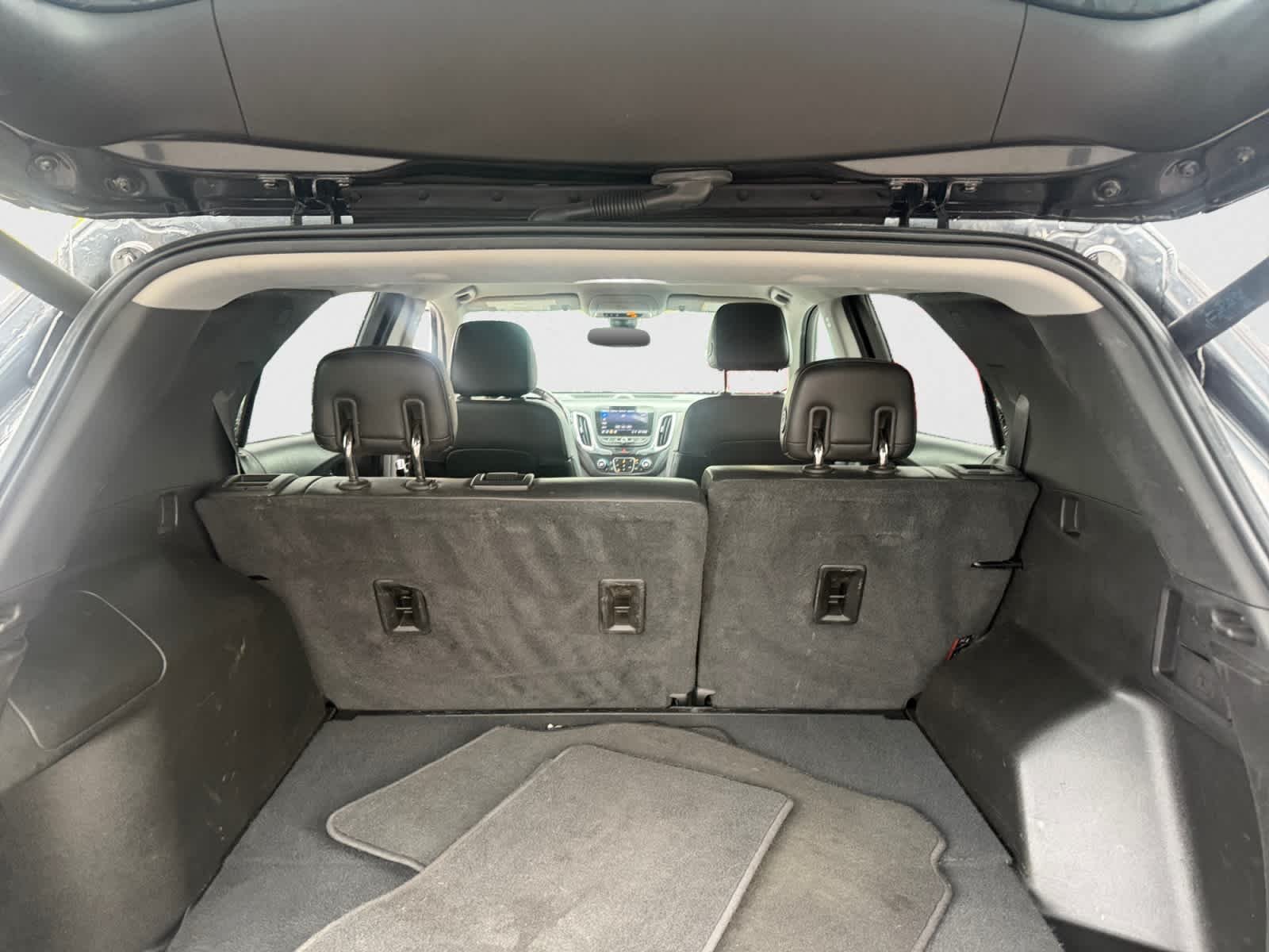 Used 2020 Nightfall Gray Metallic Chevrolet Premier image 25