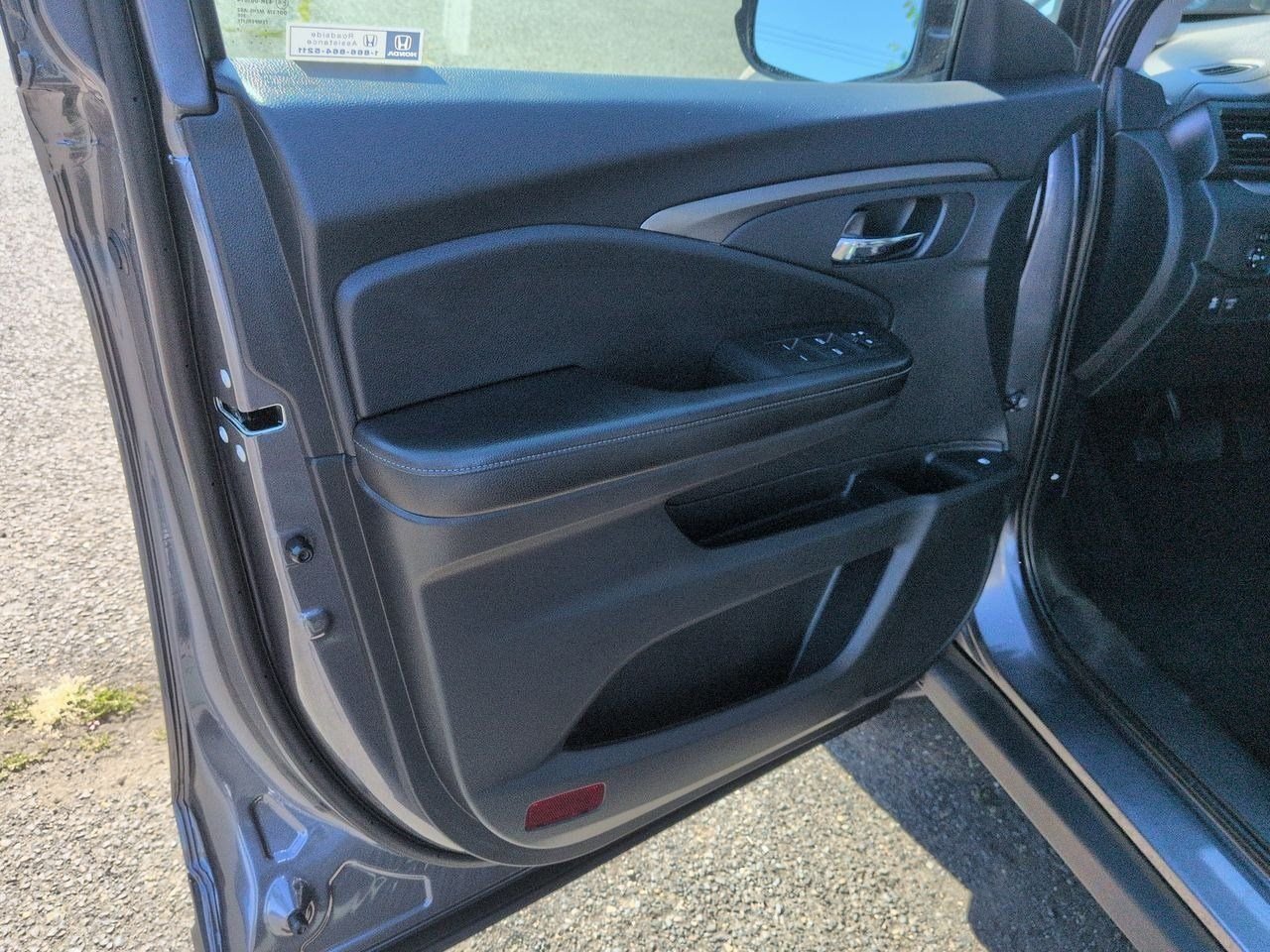 Used 2019 Gray Honda RTL-T image 9