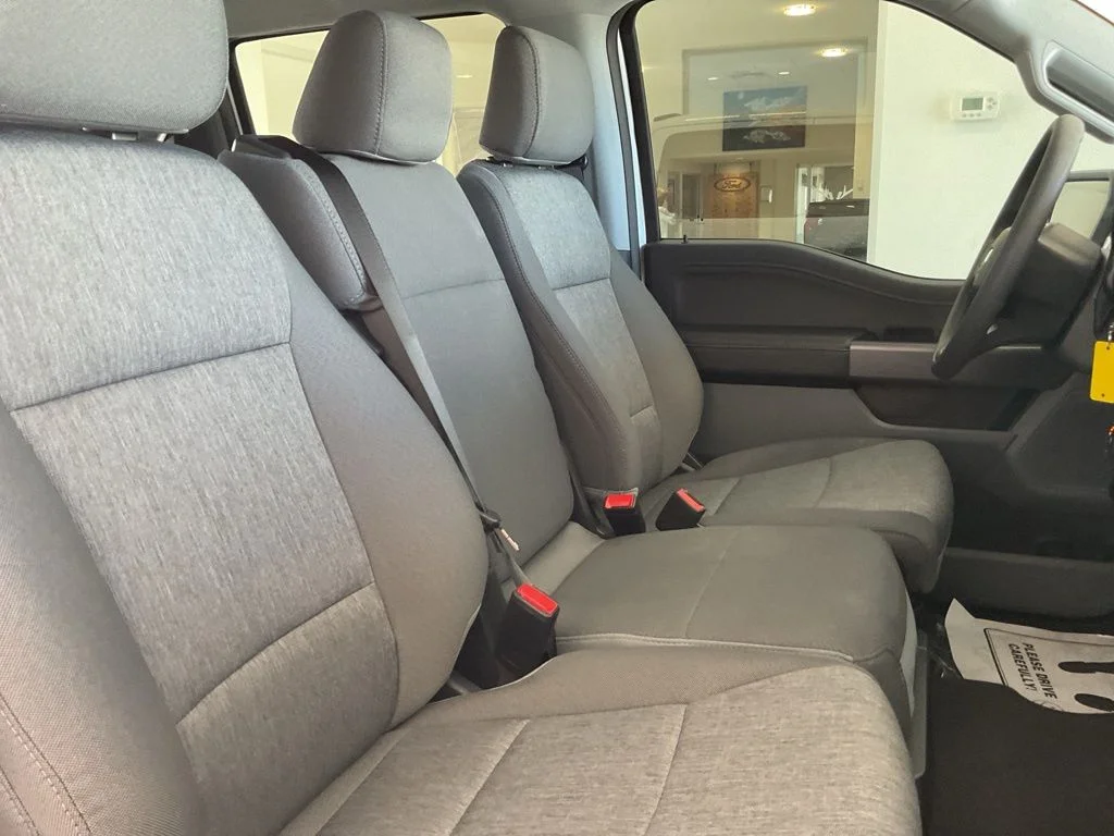 New 2026 Oxford White Ford XLT image 17