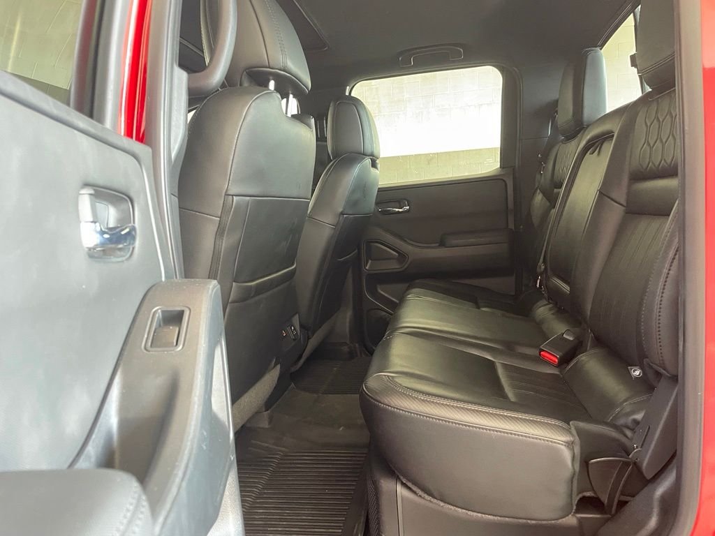 Used 2022 Red Nissan PRO-X image 17