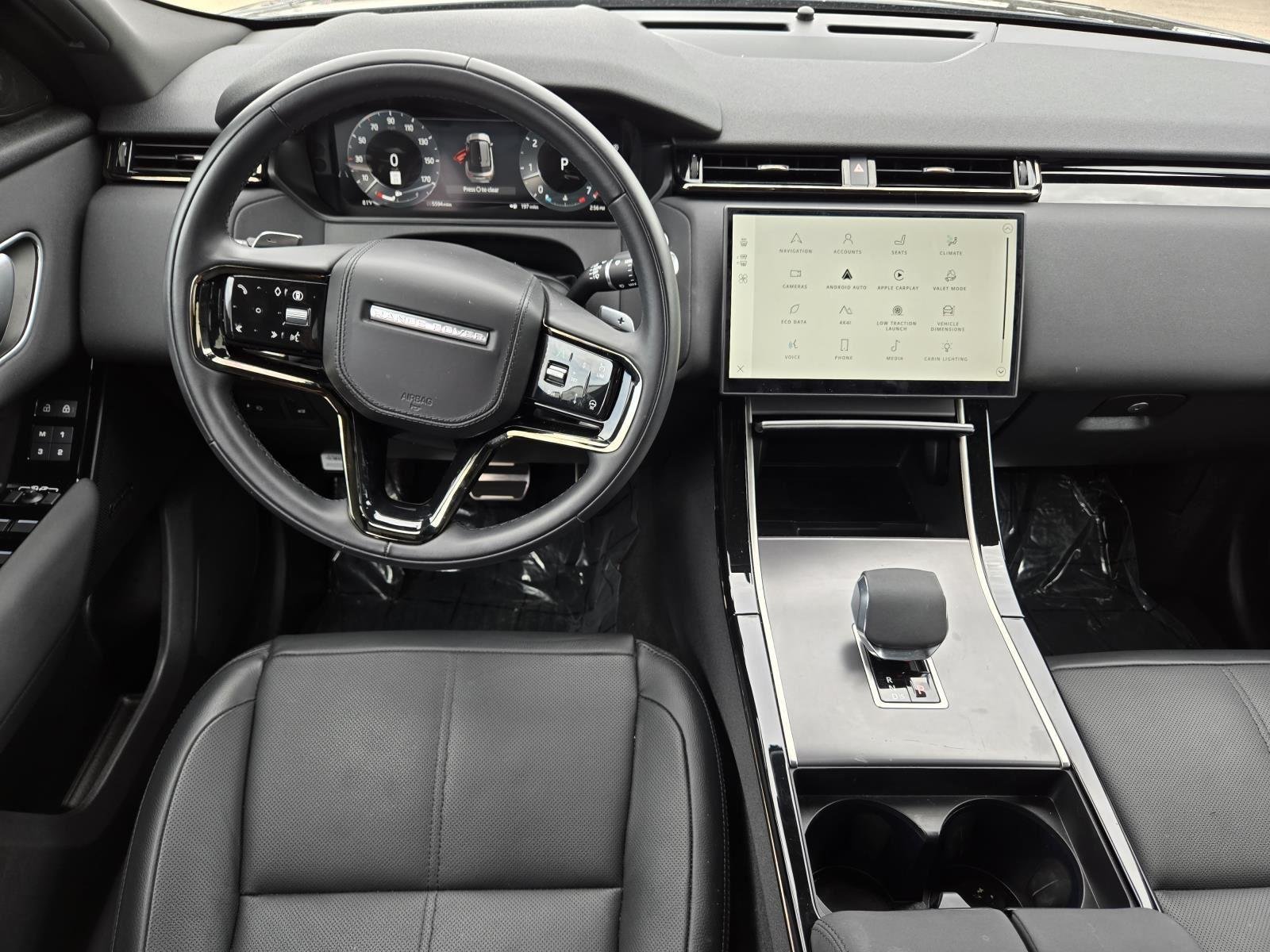 Used 2025 Santorini Black Metallic Land Rover Dynamic SE image 35