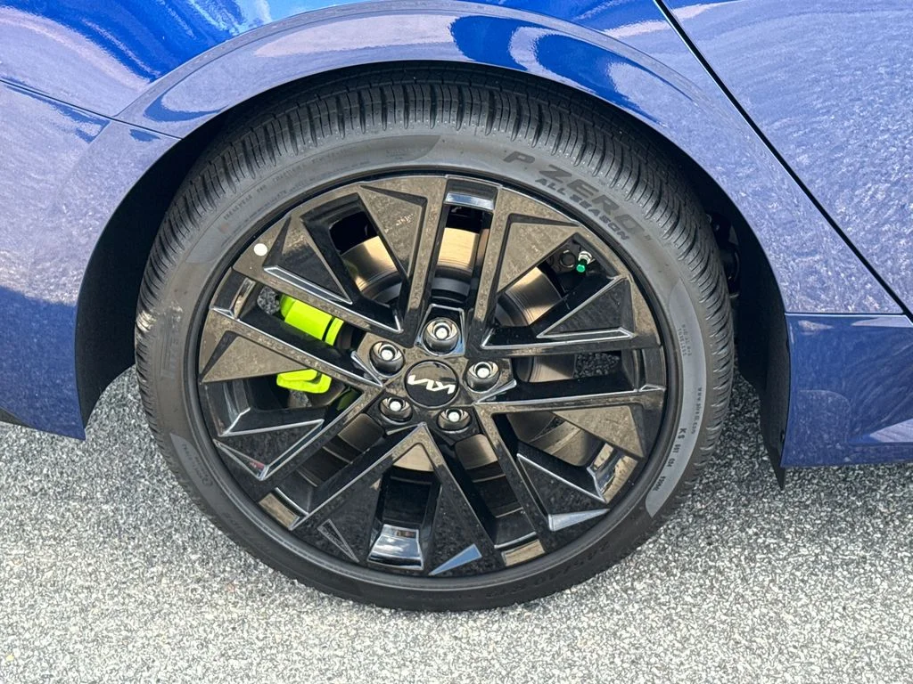 2026 Kia K5 GT - Photo 17