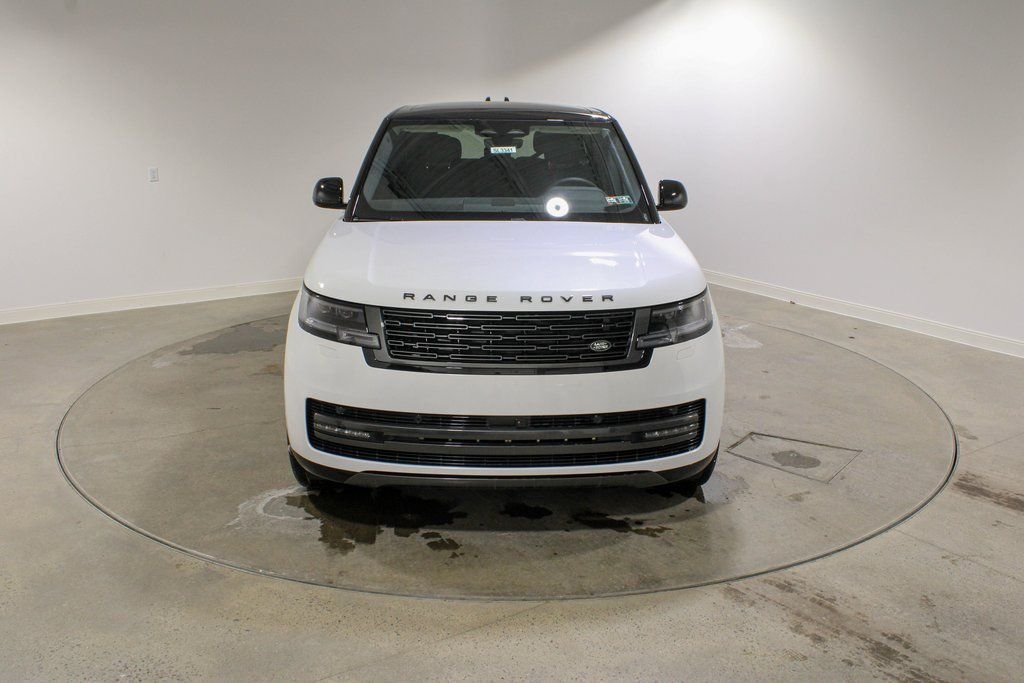 2026 Land Rover Range Rover SE - Photo 8
