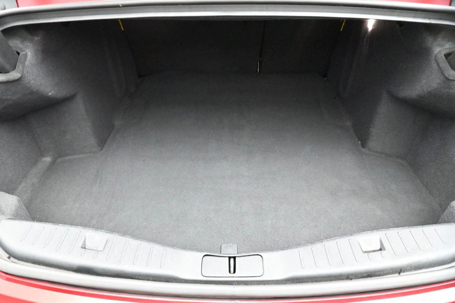 Used 2020 Red Carpet Metallic Tinted Clearcoat Lincoln Reserve image 9