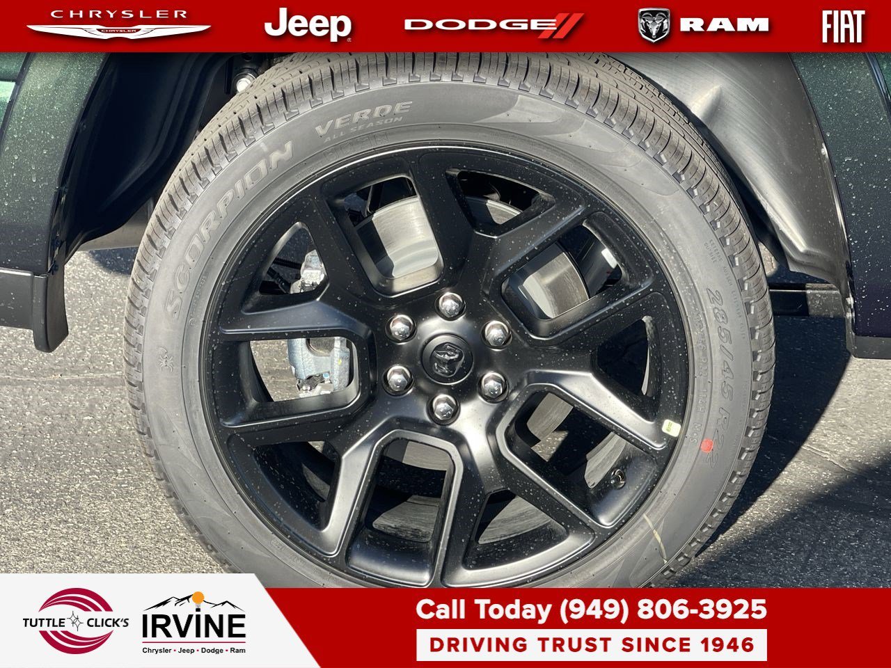 New 2026 Serrano-Green Metallic Exterior Paint RAM Laramie image 11