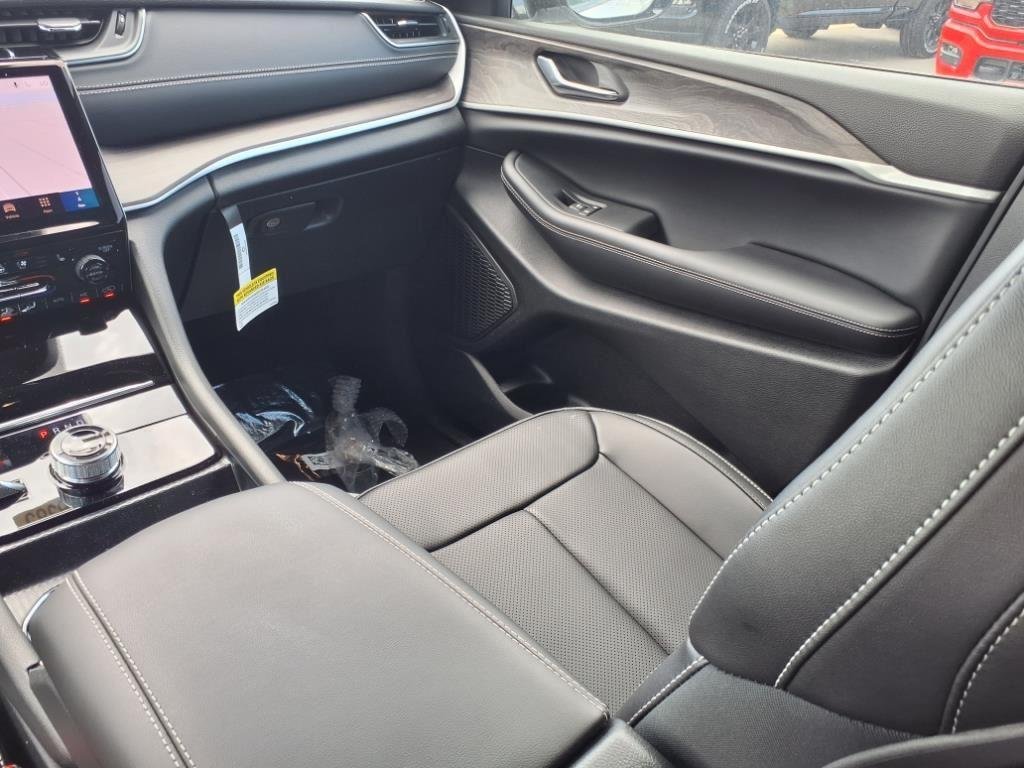 2025 Jeep Grand Cherokee Limited - Photo 24