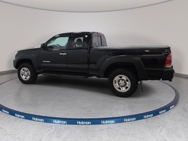 Used 2014 Black Toyota Base image 9