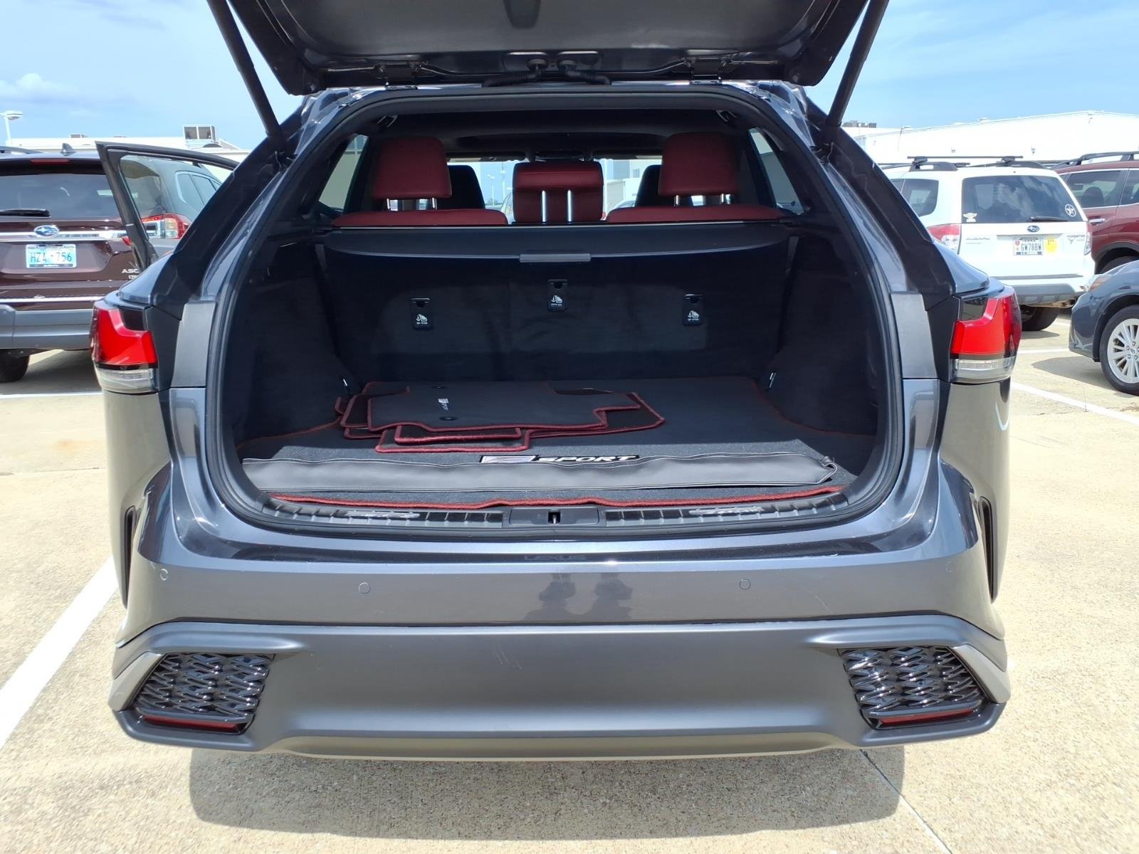 Used 2024 Cloudburst Gray Lexus F SPORT Handling image 18