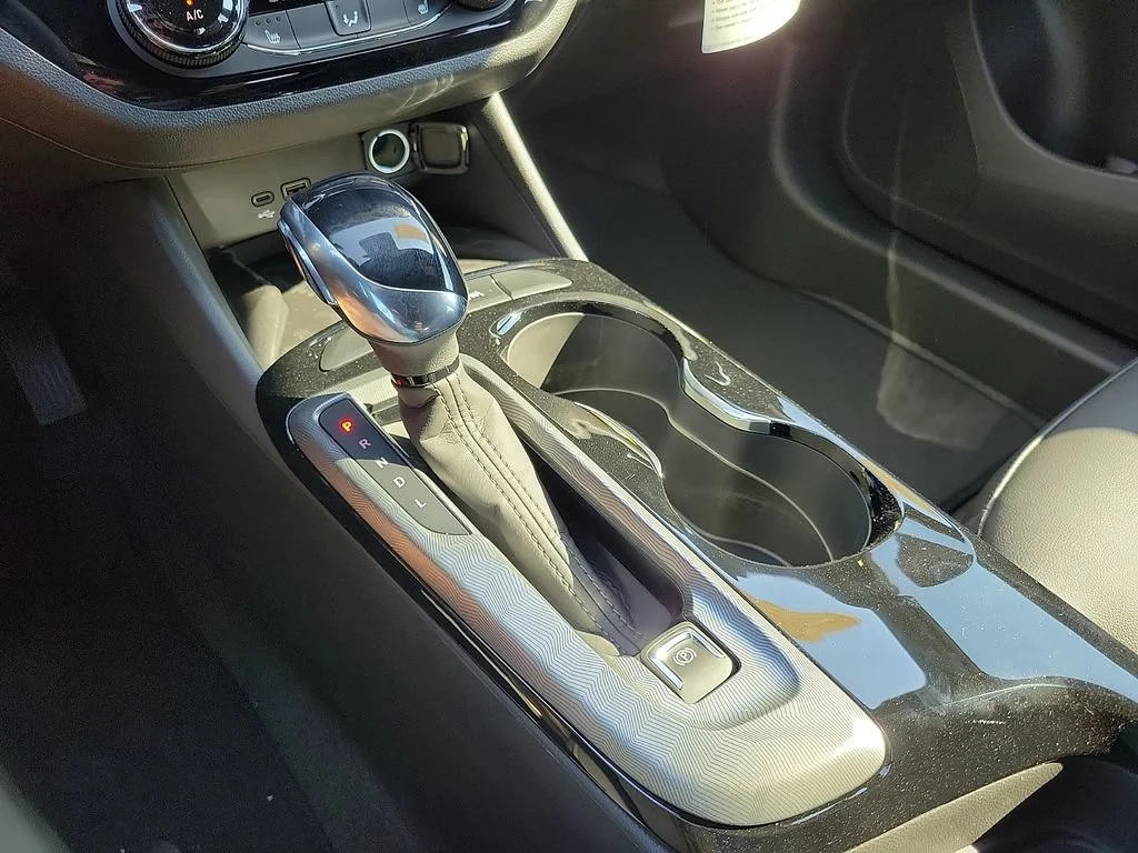 2026 Buick Envista Sport Touring - Photo 25