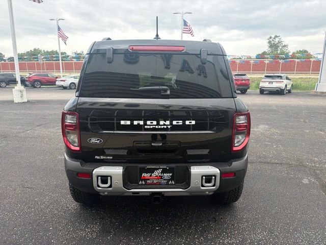 New 2026 Shadow Black Ford Outer Banks® image 25