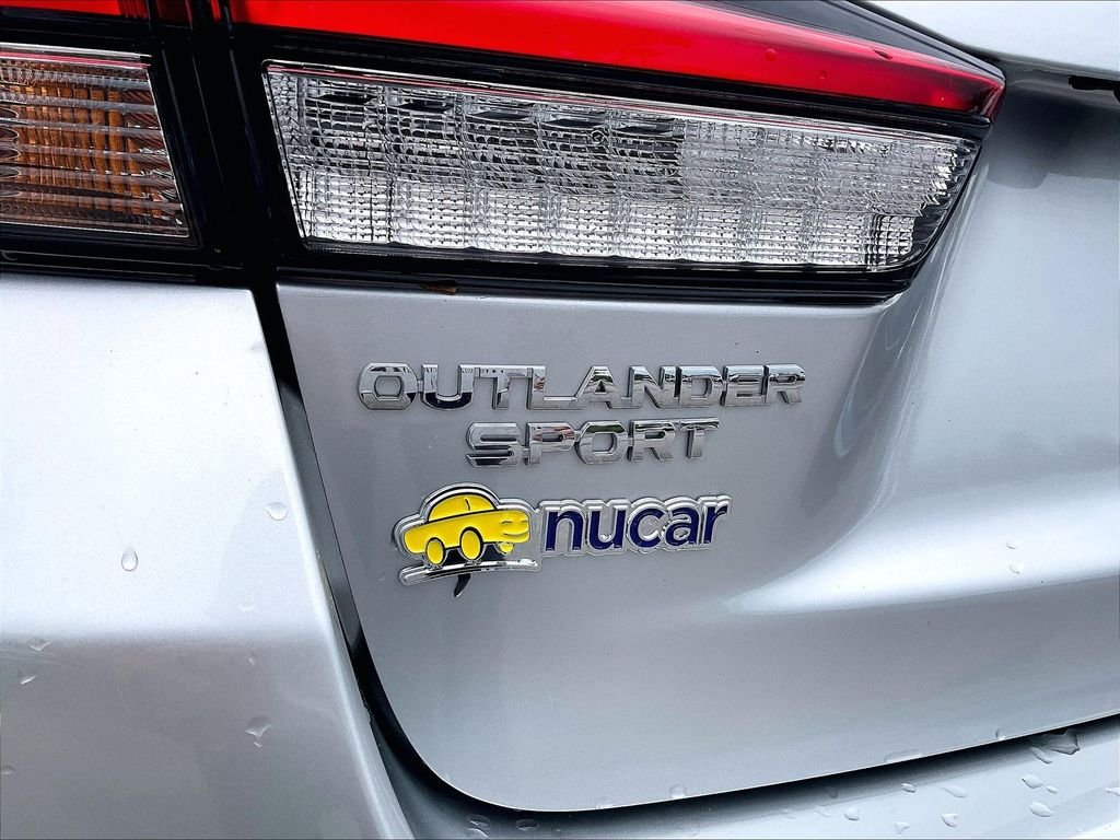 Used 2024 Alloy Silver Metallic Mitsubishi  image 26