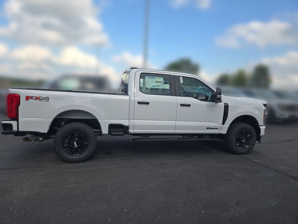 New 2026 Oxford White Ford F-250® XL image 7