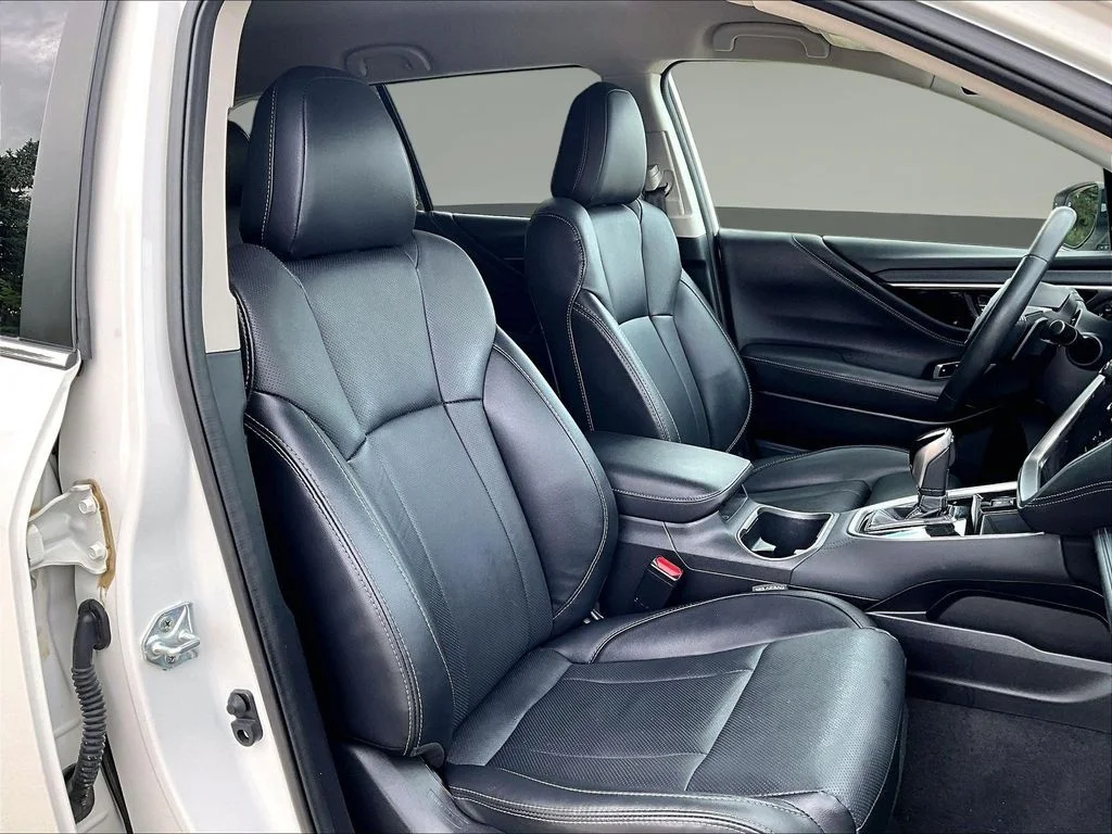 Used 2024 White Subaru Limited image 33