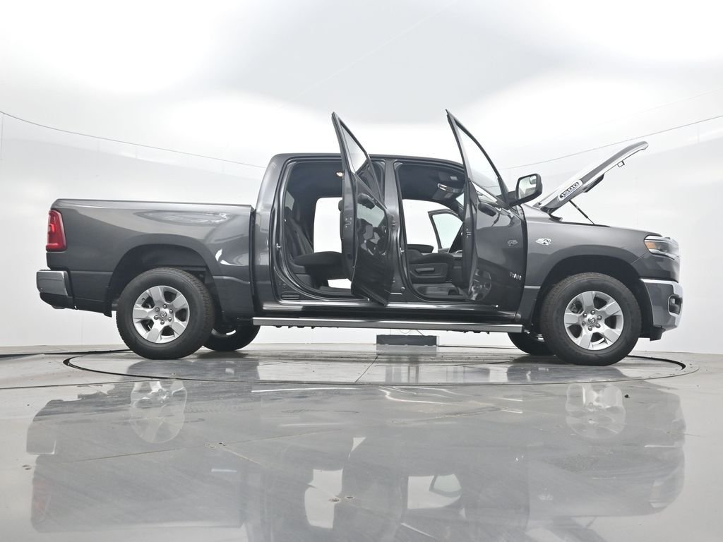 New 2026 Granite Crystal Metallic Clear-Coat Exterior Paint RAM Big Horn/Lone Star image 47