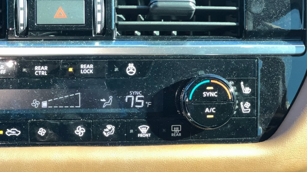 2024 Nissan Pathfinder Platinum - Photo 25
