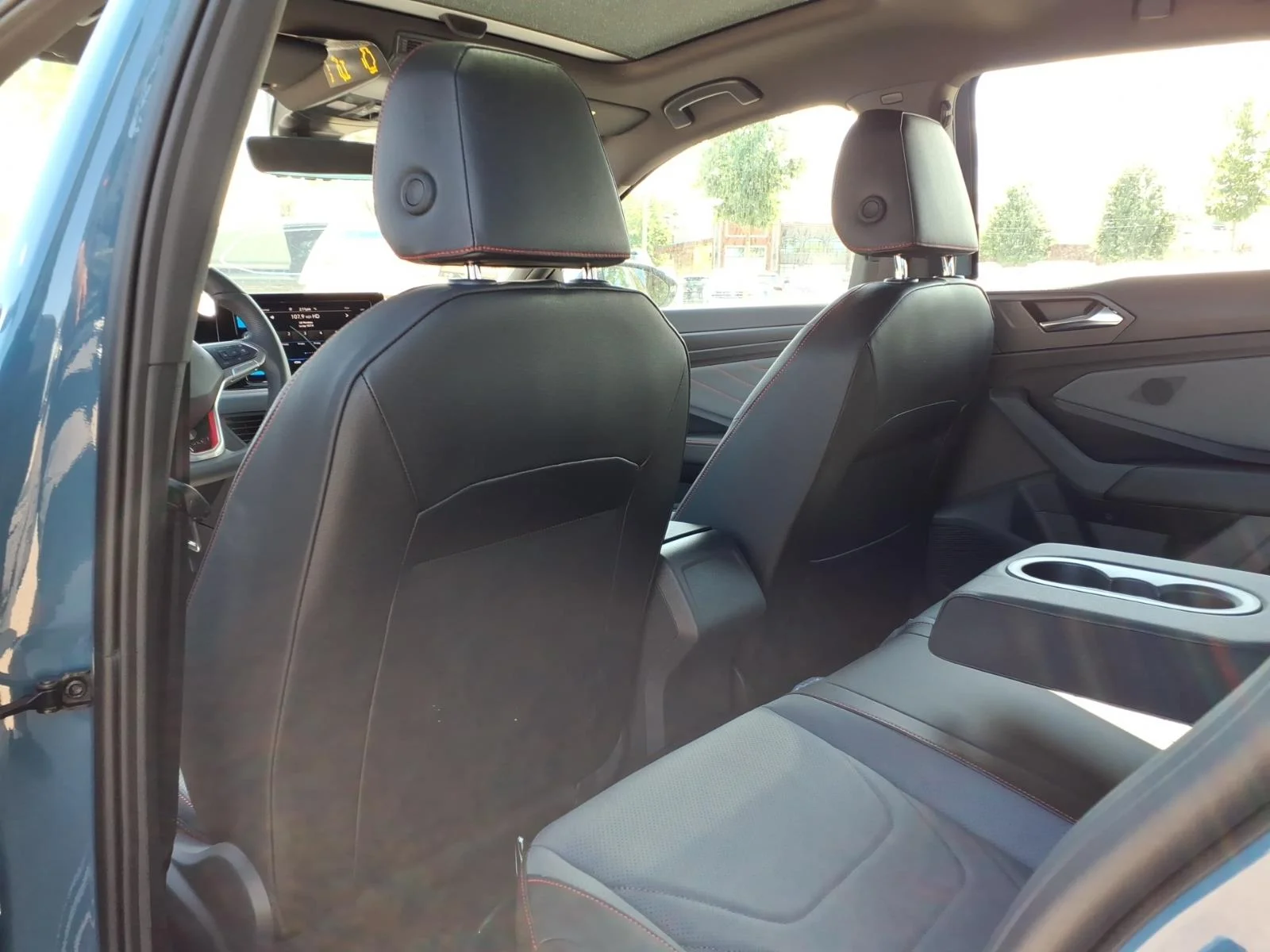 New 2026 Monterey Blue W/Deep Black Roof Volkswagen AUTOBAHN MANUAL image 20