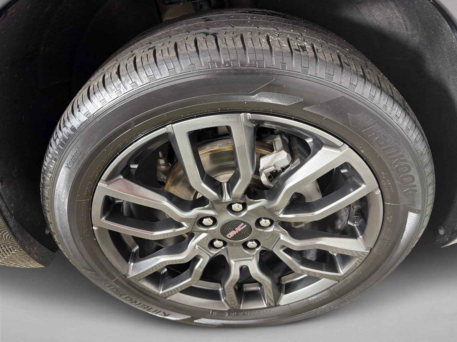 Used 2022 Ebony Twilight Metallic GMC Denali image 14