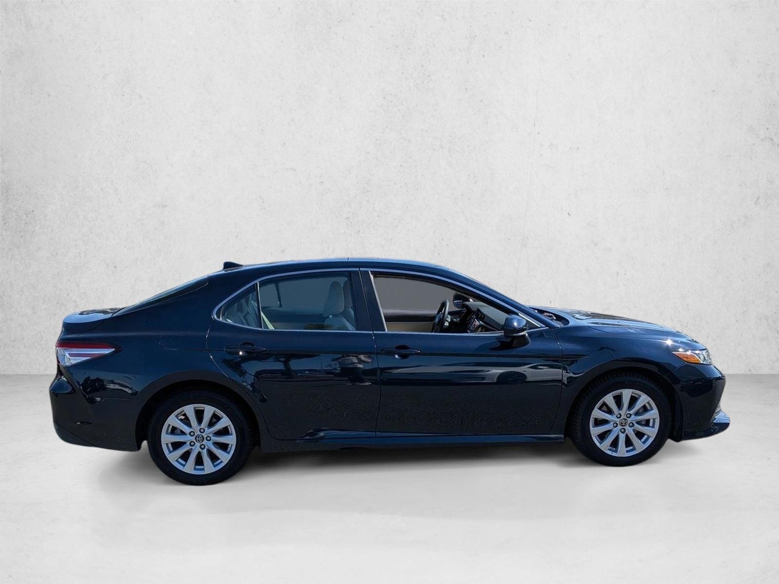 Used 2019 Galactic Aqua Mica Toyota LE image 4
