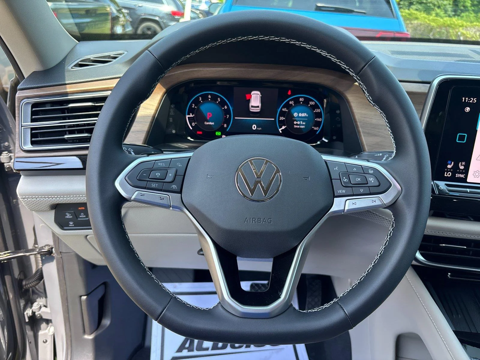 New 2026 Pure Gray Volkswagen 2.0T SE w/Technology image 18