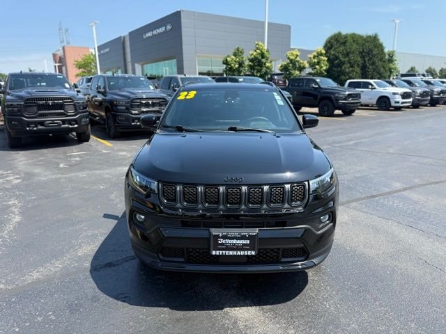 Certified Used 2023 Diamond Black Jeep Latitude image 7