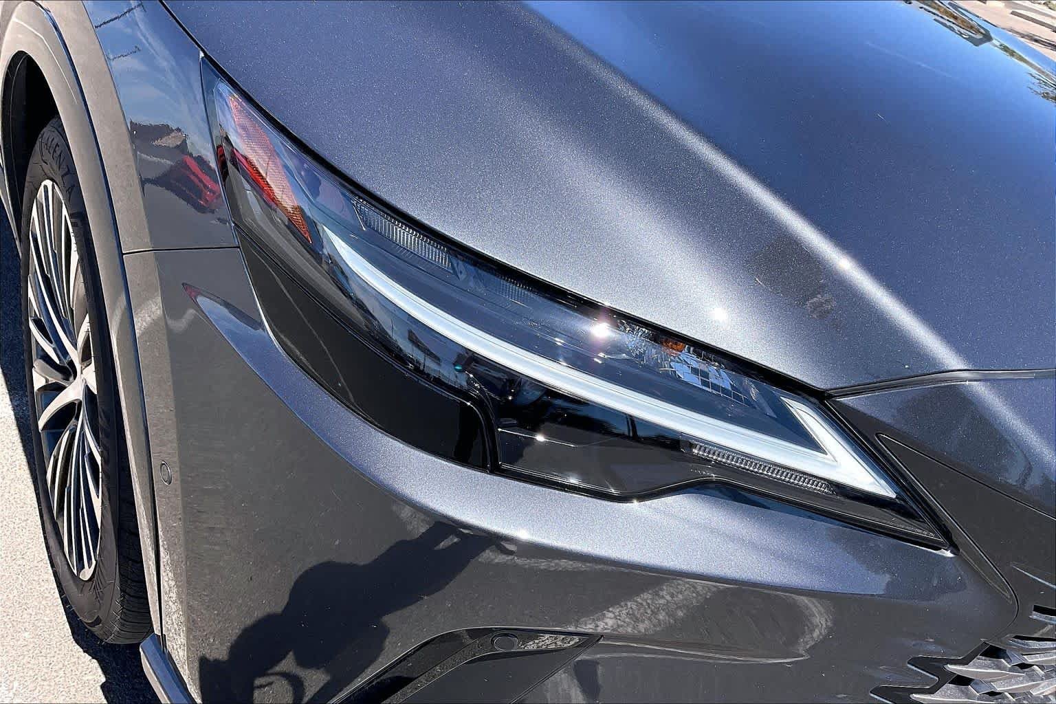 Used 2025 Cloudburst Gray Lexus Premium Plus image 27