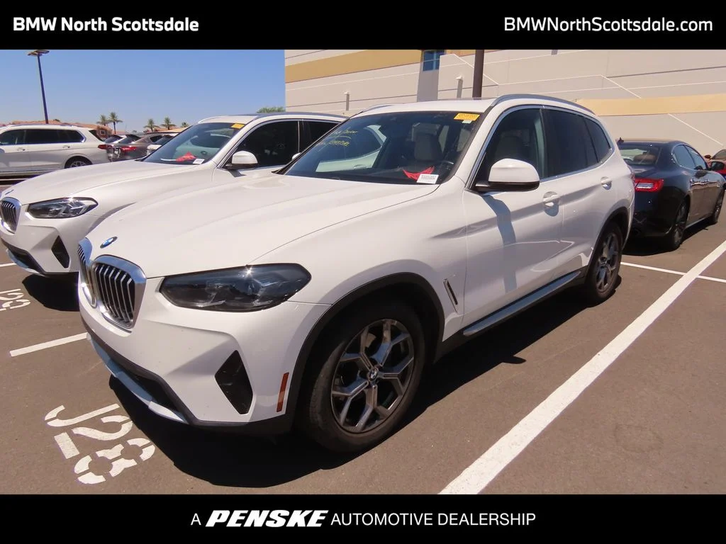 2022 BMW X3 sDrive30i's photo